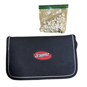 SCRABBLE Portable Travel  Crossword Game Folio Edition Zip Road Trip